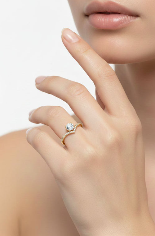 Anillo Solitario Aurora Dorada – Mira Mila