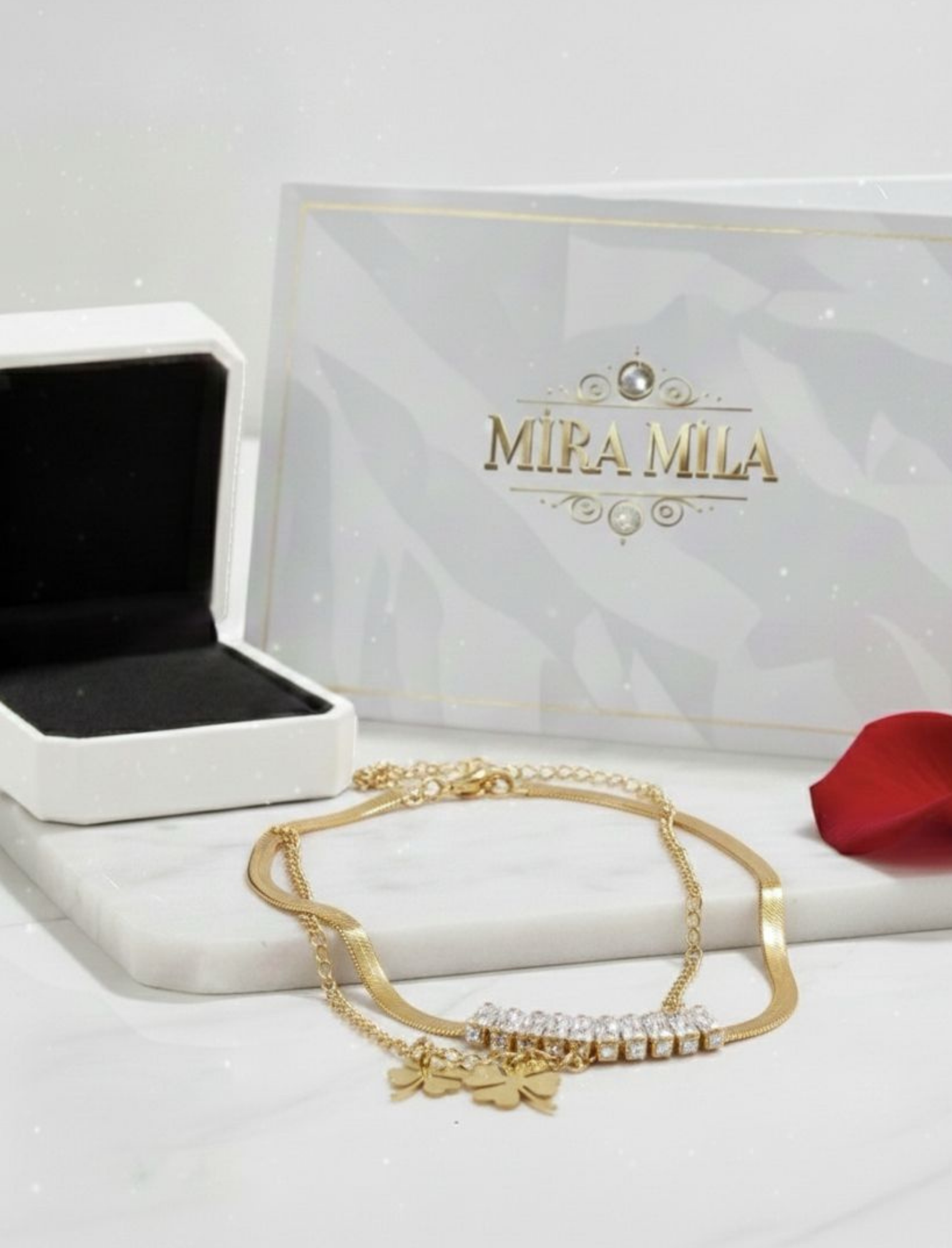 Pulsera Trébol Dorado con Cristales – Mira Mila