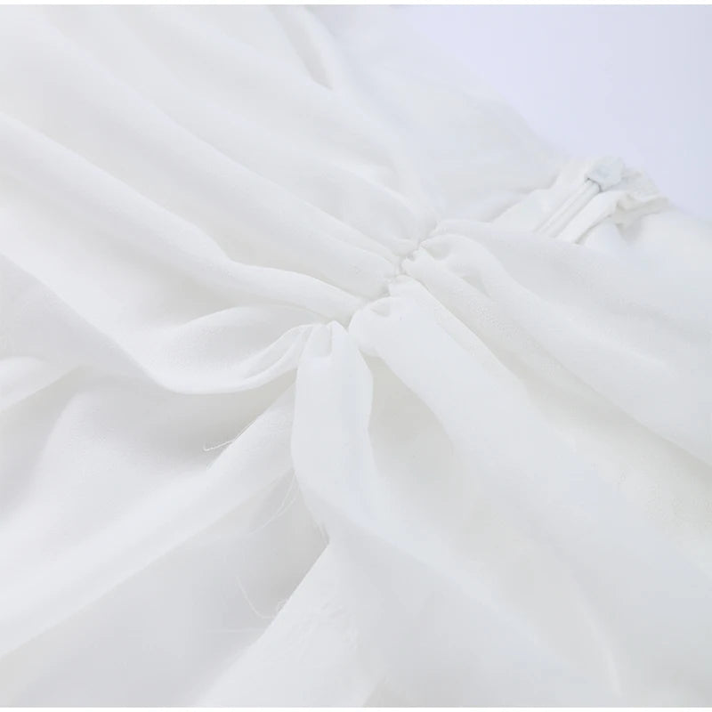 Vestido Largo Halter Metálico para Mujer – Espalda Descubierta, Plisado Elegante y Diseño Hollow Out para Playa y Vacaciones